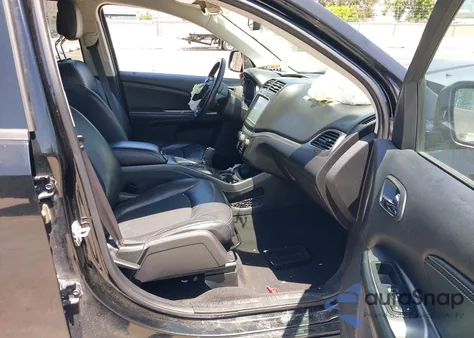 2019 Dodge Journey Crossroad из США, поврежденный, VIN 3C4PDCGG5KT763614